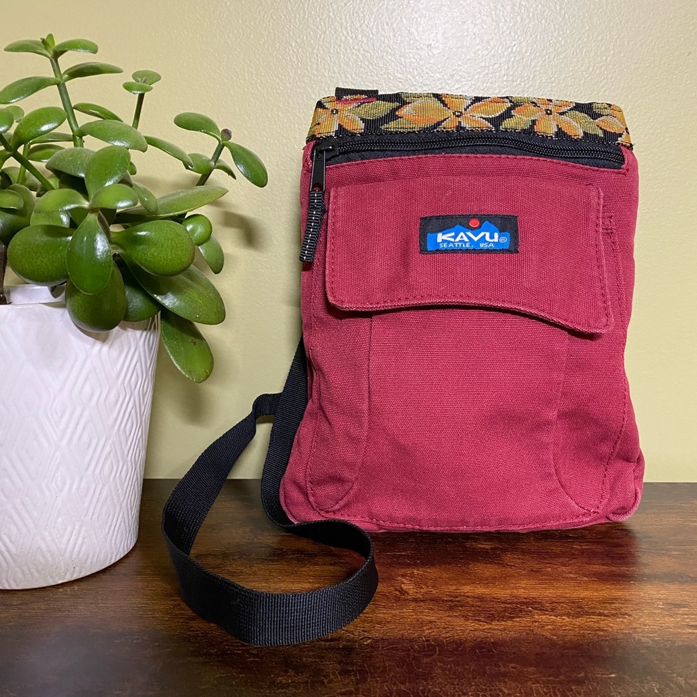 Kavu Keeper Crossbody Bag